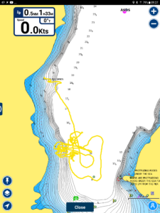 Unser Track in der Bucht von Assos. So sehen 7 Ankermanöver von oben aus. :-)